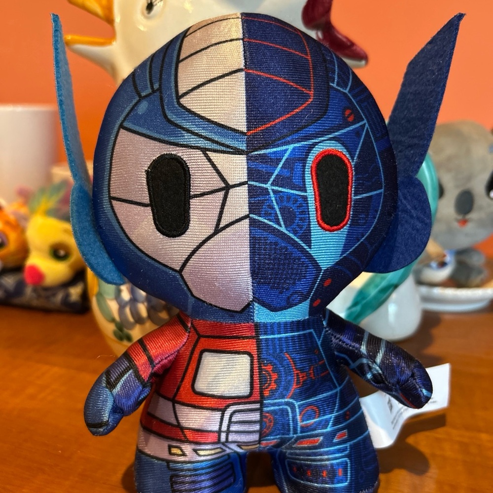 Optimus Prime DZNR Transformers Yume What’s Inside Edition Plush Toy #01